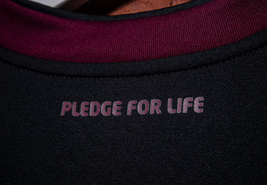 THIRD KIT FEATURES ‘PLEDGE FOR LIFE’ MESSAGE